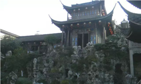 胡雪岩:谁都有雨天没伞的时候 杂谈分享 第2张-天武咨询