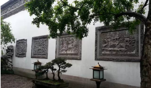 胡雪岩:谁都有雨天没伞的时候 杂谈分享 第5张-天武咨询
