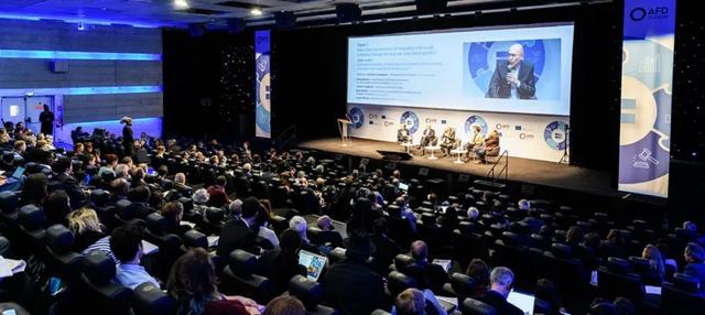 两会进行时！“两会”英文用meetings就大错特错了！ 聚焦两会 第5张
